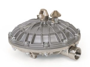 Yüksek Hacimli Basınç Dengeleme Deposu, paslanmaz çelik, giriş/çıkış: 50,8 mm (2 inç) hijyen tipi kelepçe bağlantı, 75,7 litre/dakika (20 galon/dakika), 20,7 bar (300 psi)